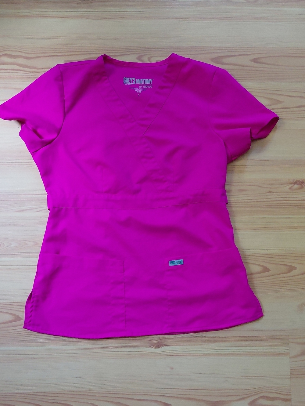 Grey's Anatomy Women's V-Neck Scrub Top - Fuchsia Pink